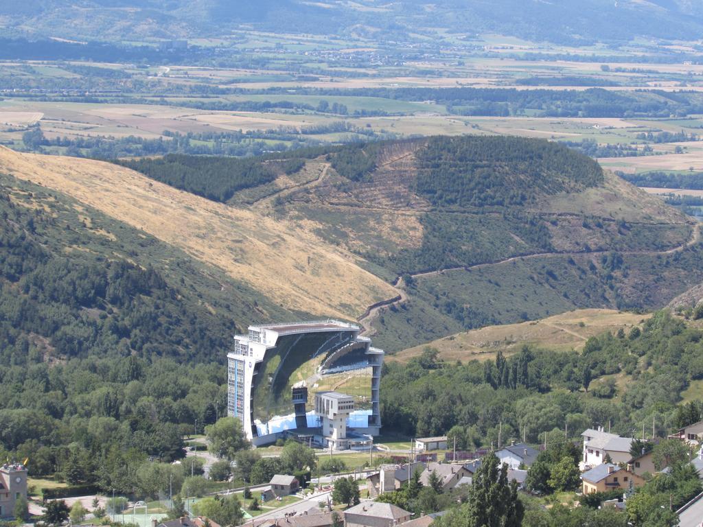 Aparthotel Les Balcons Du Soleil Font-Romeu-Odeillo-Via Exteriér fotografie