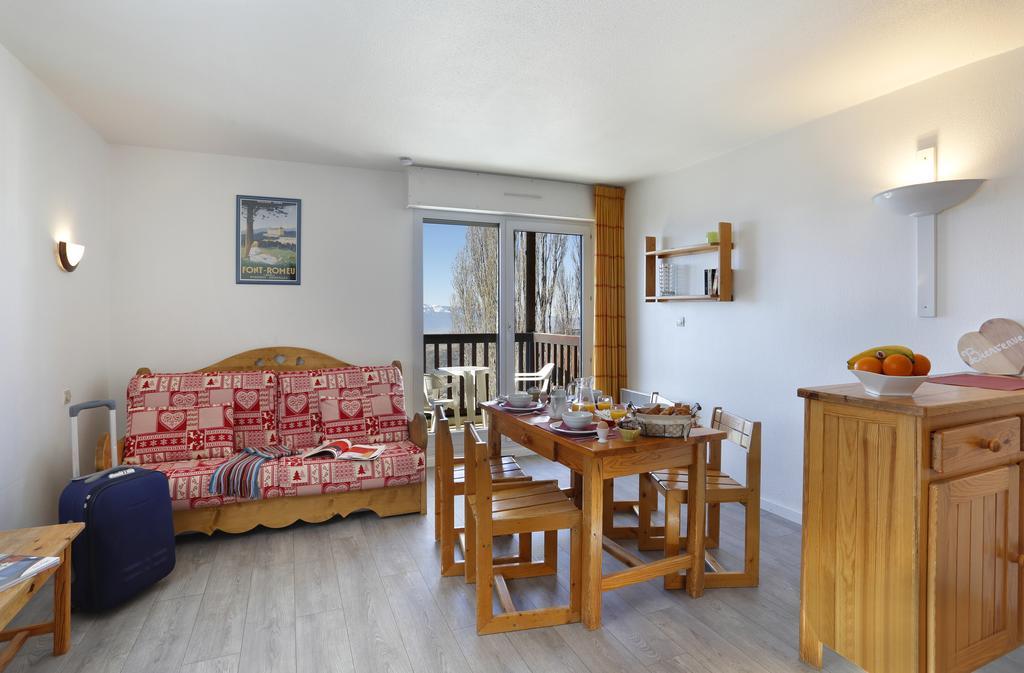 Aparthotel Les Balcons Du Soleil Font-Romeu-Odeillo-Via Exteriér fotografie