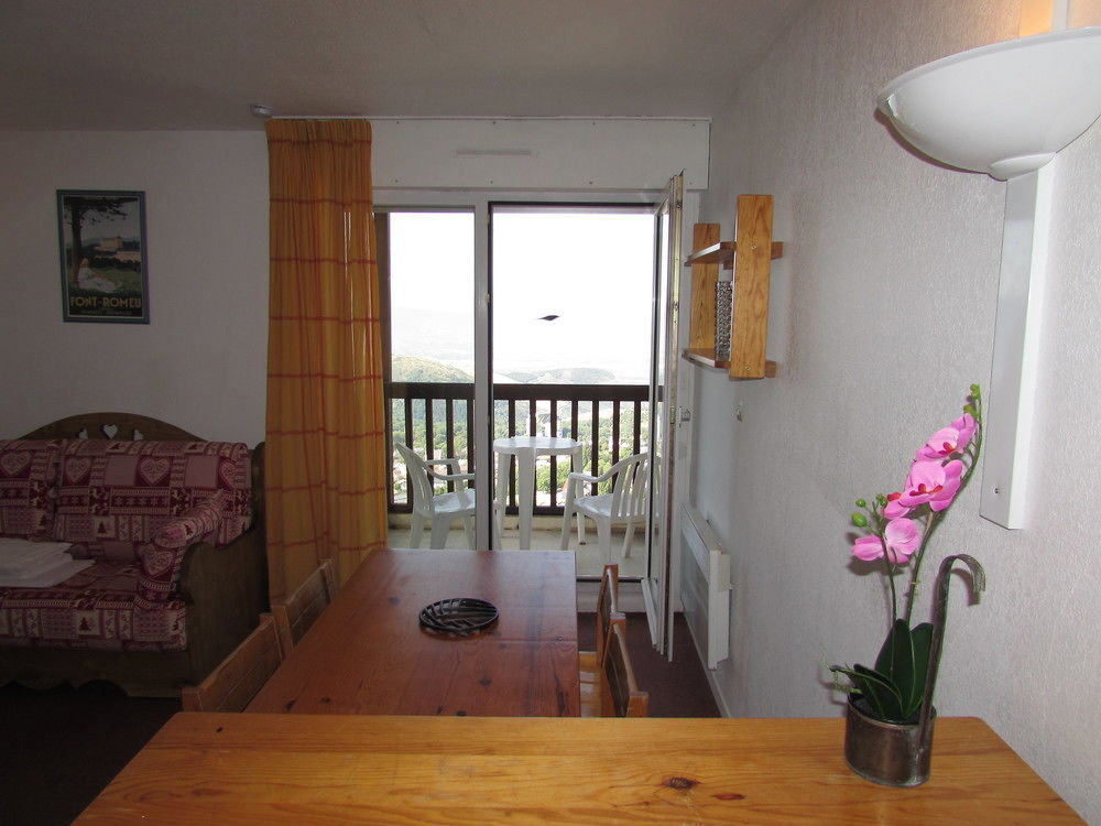 Aparthotel Les Balcons Du Soleil Font-Romeu-Odeillo-Via Exteriér fotografie