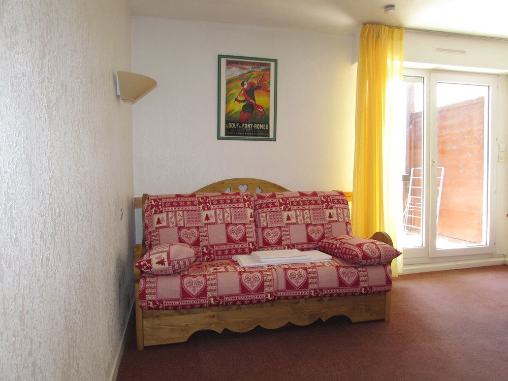 Aparthotel Les Balcons Du Soleil Font-Romeu-Odeillo-Via Exteriér fotografie