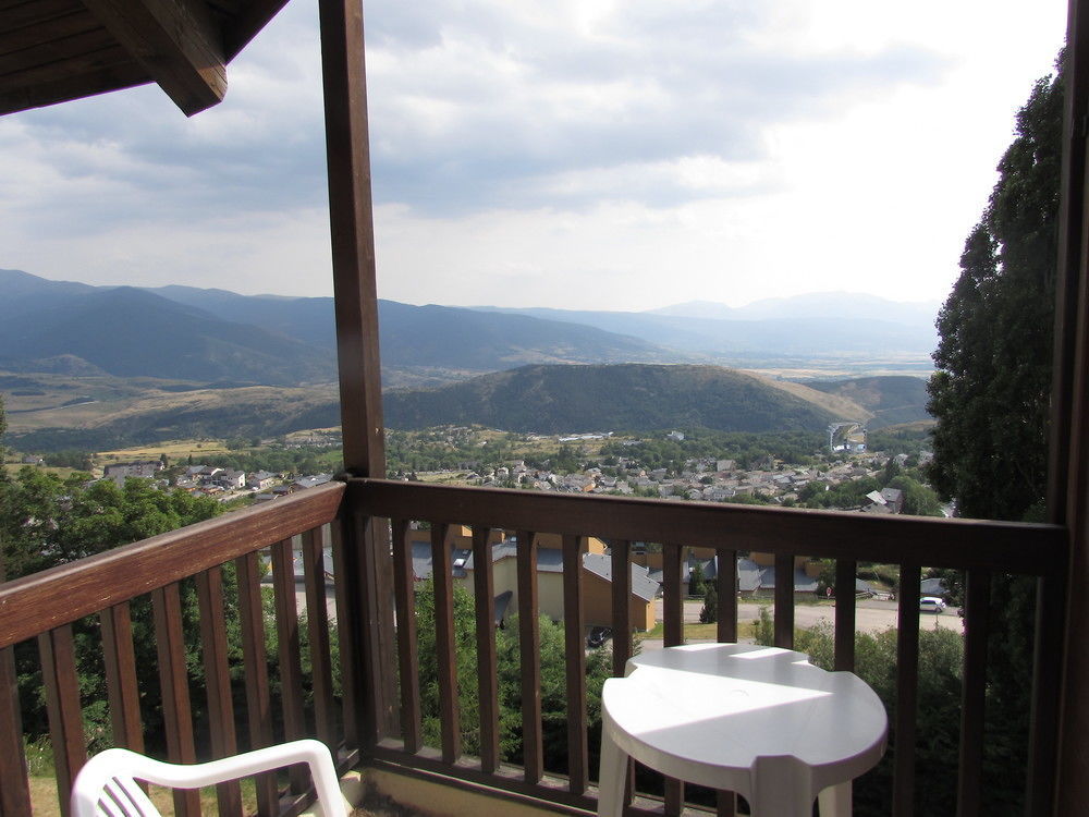 Aparthotel Les Balcons Du Soleil Font-Romeu-Odeillo-Via Exteriér fotografie